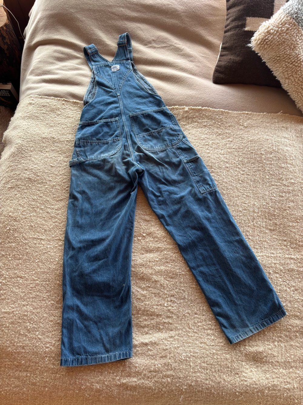 Vintage Distressed Liberty Bibs - Picture 5 of 10